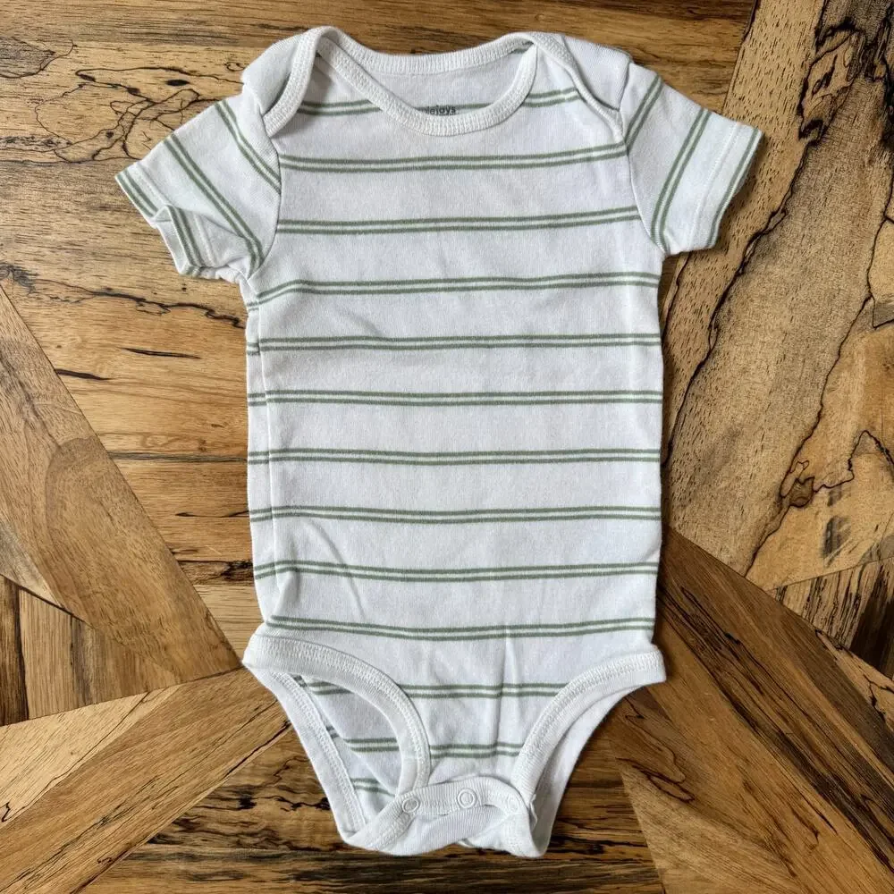 Carter's Simple Joys Baby Boy 4-Pack Bodysuits - Alligator & Safari - 6/9M